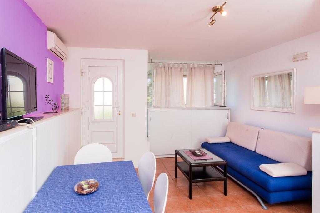 Apartments Tomy & Domy Dubrovnik Oda fotoğraf